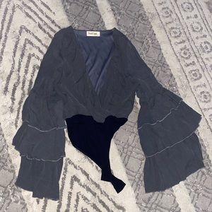 PeachLove bodysuit with ruffle sleeves size S NWOT